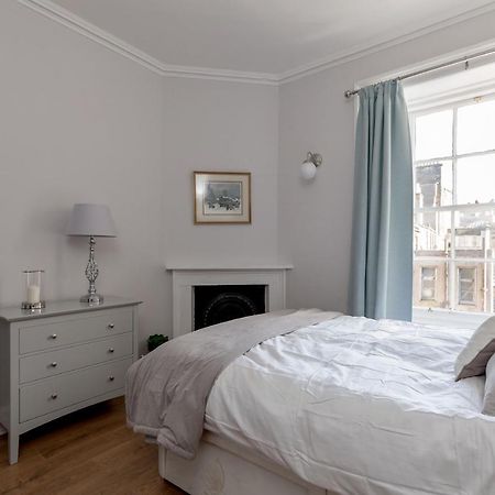 Joivy Glamorous Flat Near City Centre Apartment Единбург Екстериор снимка
